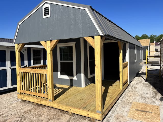 Deluxe Lofted Barn Cabin 12 x 40